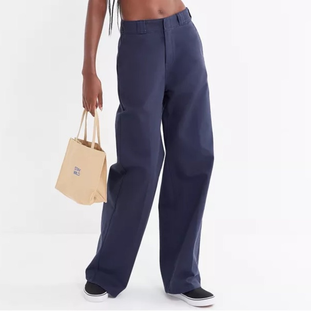 SOLD - ⭐️ Dickies Worker Wide Leg Pant size 8